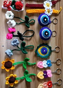 crochet rose keychain