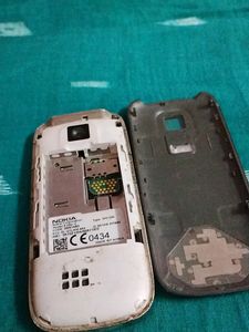 Nokia Music Express With Mobile Cover