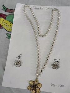 Pearl Necklace & Earrings Set