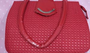 Styles Red ♥️ Colour Handbag 👜
