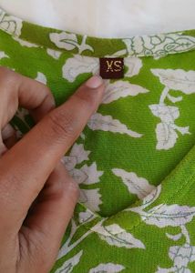 Green Floral Print Short Kurti