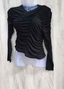 35279. Chic Ruched Long Sleeve Top