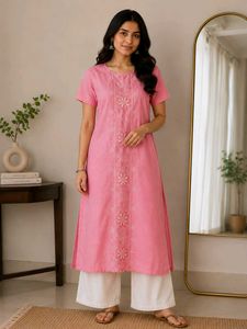 Chic Pink Embroidered Kurta 💕