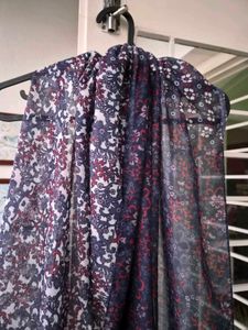 Blue and White Floral Printed Short Scarf