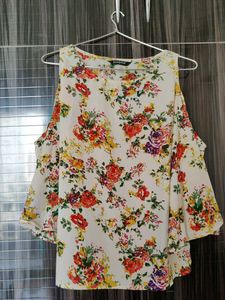 Floral Cold Shoulder Top