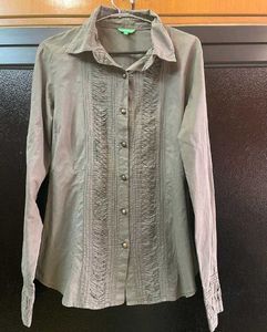✨ Beautiful Combo Set – 2 Stylish Tops/Shirts ✨