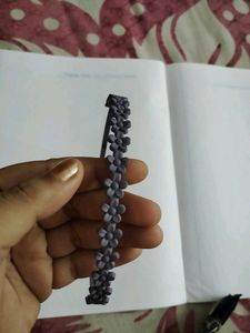47.Set of 4 Fashion Headbands