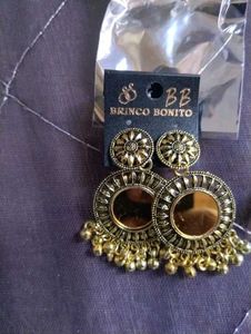 Exquisite Jhumka Earrings Set