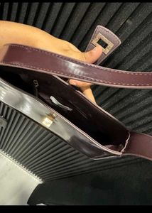 Chic Burgundy Shoulder Bag