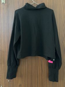 Black Graphic Print full sleeves top