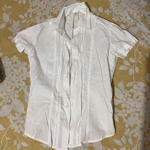 Classic White Short Sleeve Button-Up Top