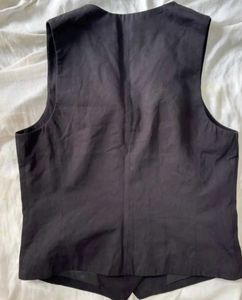 mango Vest black