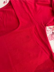 Red Long Sleeve Crop Top 🍎