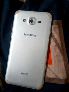 Samsung J7 Power Button Defect