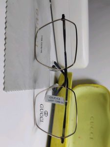 Gucci Eyeglasses Frame - Stylish &amp; Chic