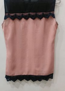 Sleevless Top