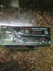 Bluetooth Amplifier New Cash Only No Coin
