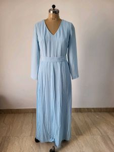 Elegant Light Blue Pleated Maxi Dress
