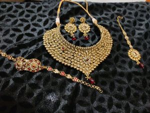 Bridal necklace set