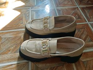 Square Toe BEIGE LOAFER