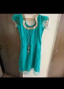 Elegant Teal Kurta Set with Intricate Embroidery