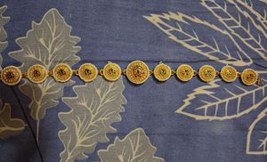 Colourful Gold Mathapatti