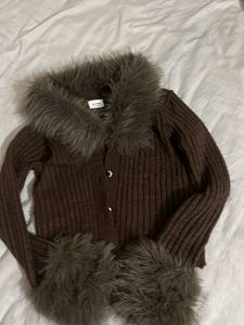 Chic Faux Fur Trimmed Cardigan