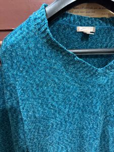 Teal V-Neck Textured Sweater