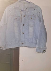 Trendy Denim jacket with pearls Y2K