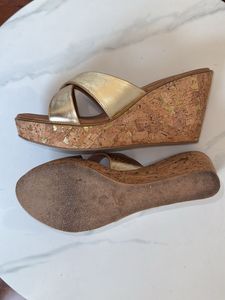 Chic Gold Wedge Sandals
