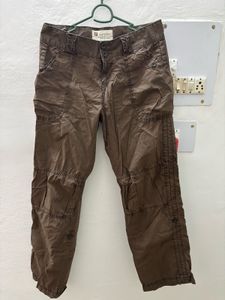 GAP Cargo Pants (800/- limited offer for today))