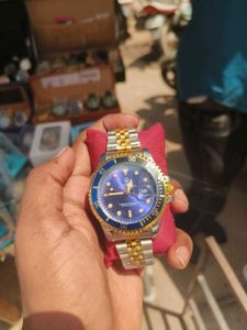 Stylish Two-Tone Wristwatch