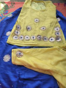 Rajputi  Poshak