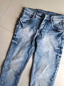 Men's Light Wash Denim Jeans