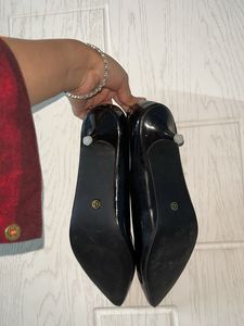 ✨Diwali offer on Black comfortable heels