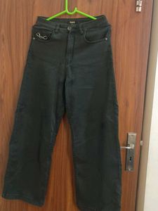 Stylish Wide-Leg Denim Jeans for Women