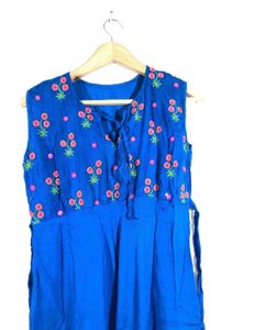Vibrant Blue Embroidered Kurta