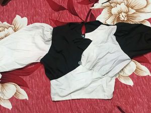 Chic Color Block Puff Sleeve Top