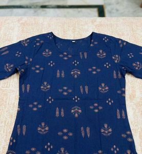 Navy Blue Printed Kurta with Pants