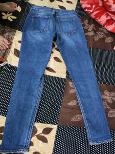 Old Navy Distressed Denim Jeans
