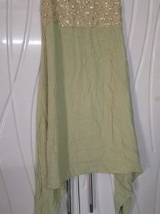 Embellished festive kurtha