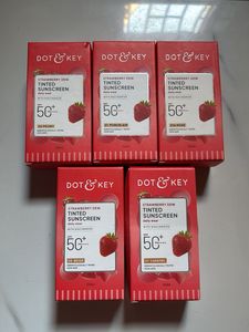 Dot & Key Tinted Sunscreen SPF 50+ (Multiple Shade