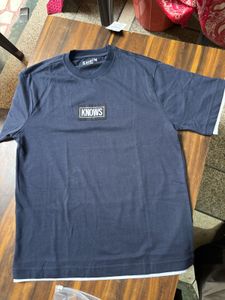 Stylish Navy Blue 'KNOWS' Tee