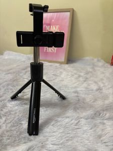 Portable Selfie Stick Tripod