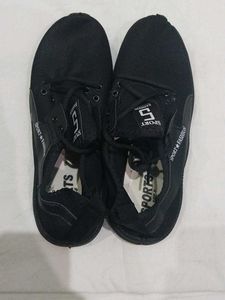 Black Sporty Fashion Sneakers