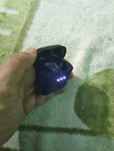 boat earbuds - only one bud