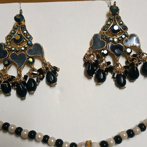 pendent set