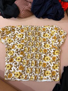 Forever 21 Floral Puff Sleeve  Top