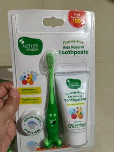 Mother Sparsh Toothbrush and tooth paste set