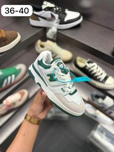 New Balance 550 Sneakers
